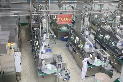 日產量300余噸！天潤乳業筑牢防疫復產“雙防線”，全力保障食品安全